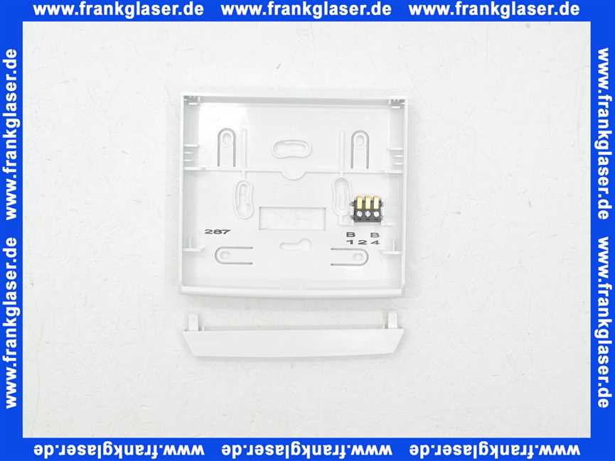 Buderus Wandsockel 87155067230