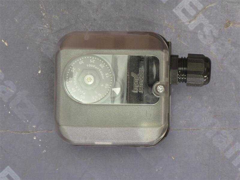 8718573496 Buderus Druckwächter Gas DG 50 B