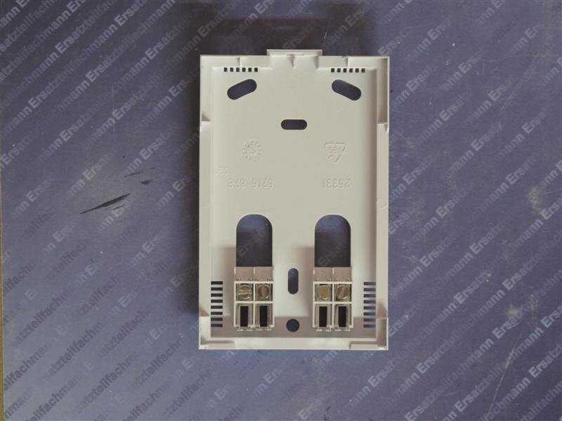 7819017 Viessmann Wandsockel Vitotrol 200