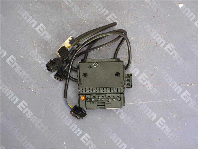 7823567 Viessmann Steckerkonsole AGC 24.131V