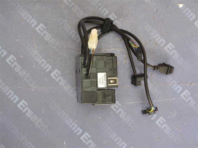 7823567 Viessmann Steckerkonsole AGC 24.131V
